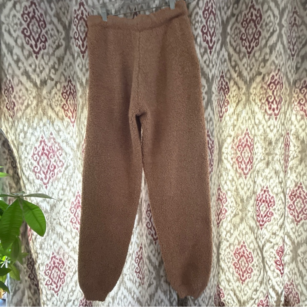 SKIMS Brown Sherpa Jogger Sweatpants small/ medium